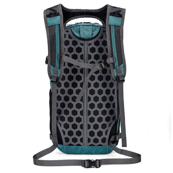 תיק יום לטיולים Trekking23