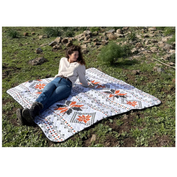 מחצלת בד בטבע